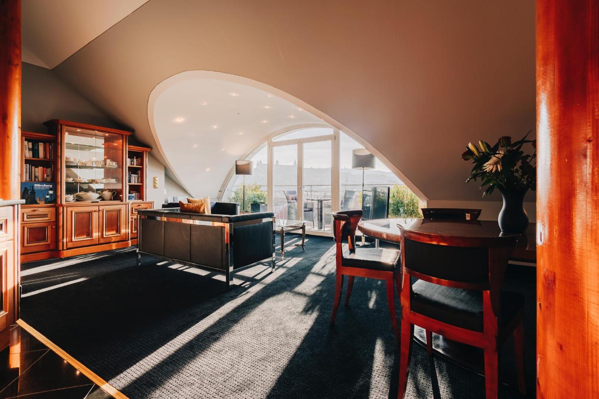 Das V Evert Hotel - Am Congress Centrum Wuerzburg Екстер'єр фото